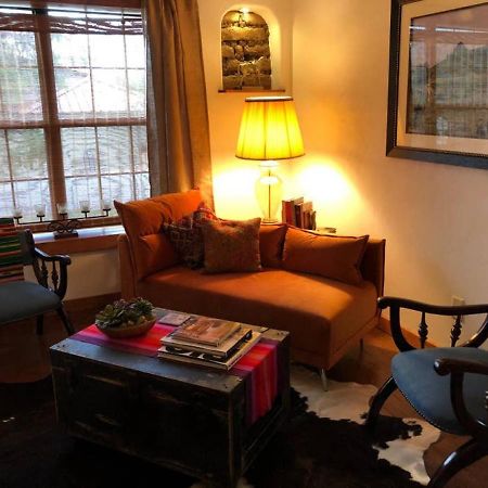 Bed and Breakfast El Viejo Adobe - Across From Sul Ross Campus Alpine Esterno foto