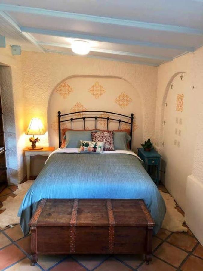 Bed and Breakfast El Viejo Adobe - Across From Sul Ross Campus Alpine Esterno foto
