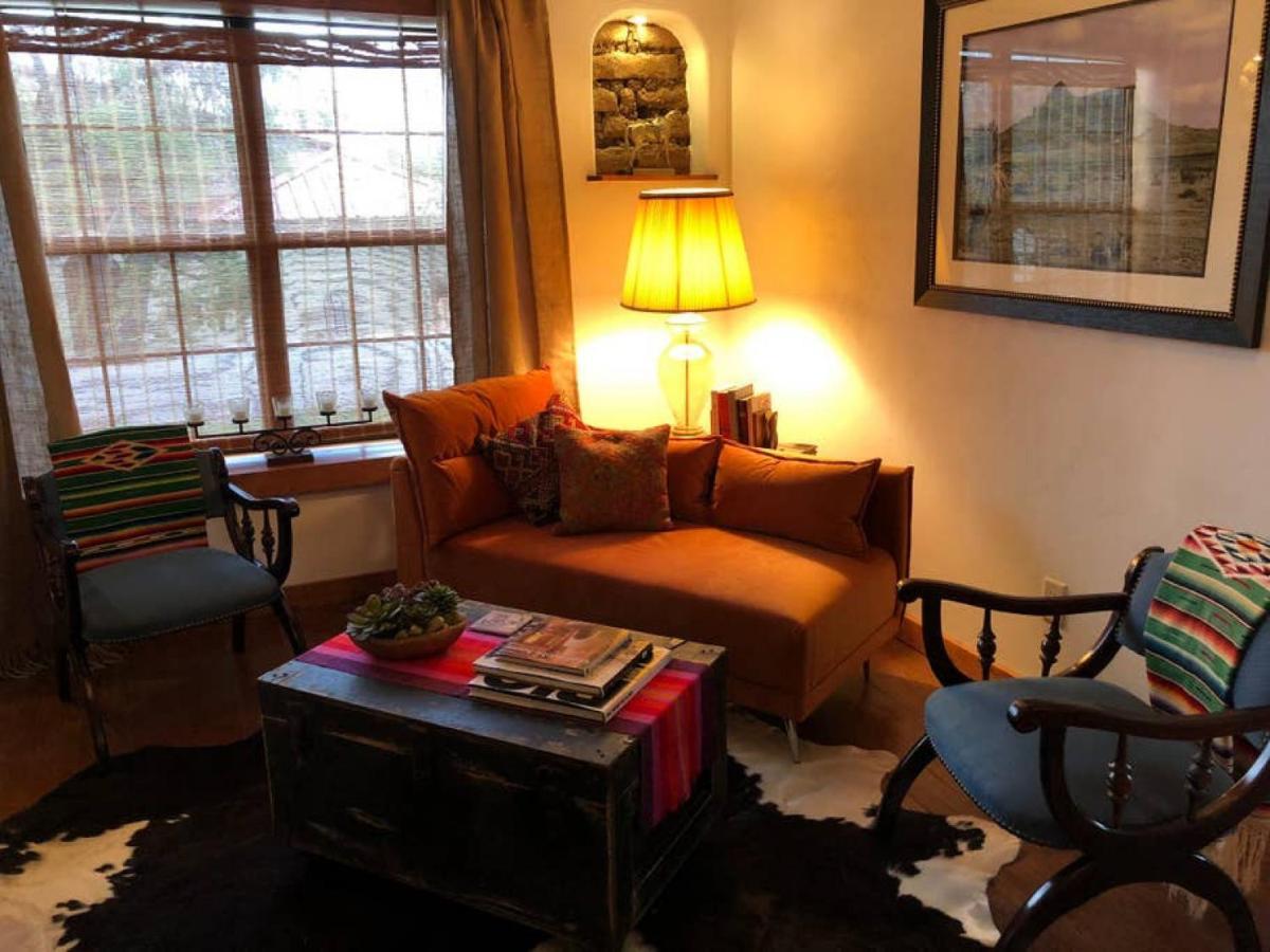 Bed and Breakfast El Viejo Adobe - Across From Sul Ross Campus Alpine Esterno foto