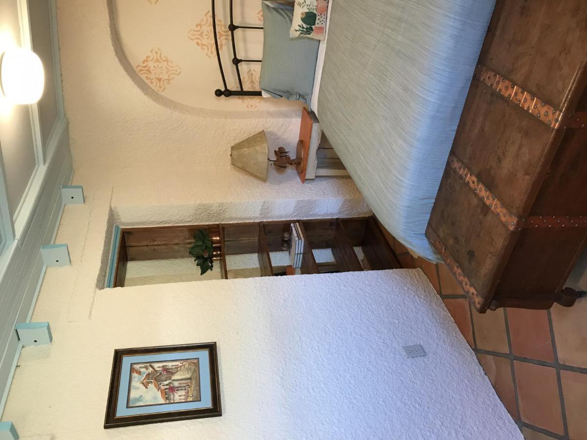 Bed and Breakfast El Viejo Adobe - Across From Sul Ross Campus Alpine Esterno foto